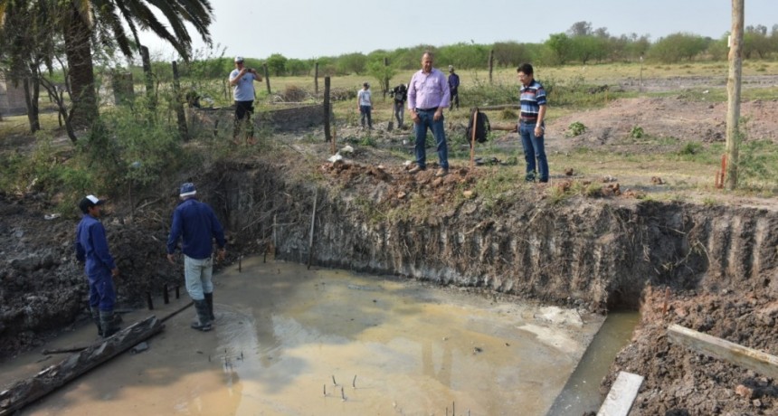 PAPP SUPERVISÓ LA CONSTRUCCIÓN DE UNO DE LOS PUENTES DE AV. EL QUEBRACHO EN EL SARGENTO CABRAL