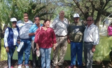 EL MUNICIPIO ENTREGÓ HERRAMIENTAS EN EL CIC “CACIQUE CATÁN” A TRAVÉS EL PROGRAMA PRO HUERTA