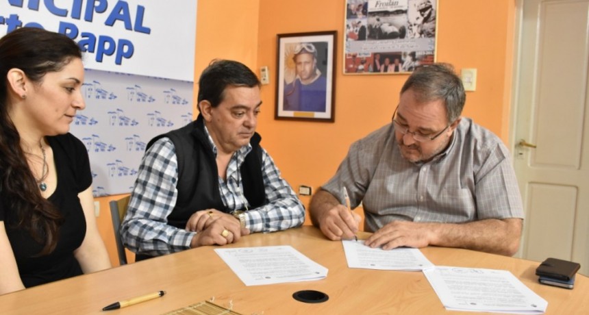 MUNICIPIO FIRMA CONVENIO CON EL IESVA PARA QUE ALUMNOS DE LA LICENCIATURA EN TURISMO REALICEN SUS PRÁCTICAS PROFESIONALIZANTES