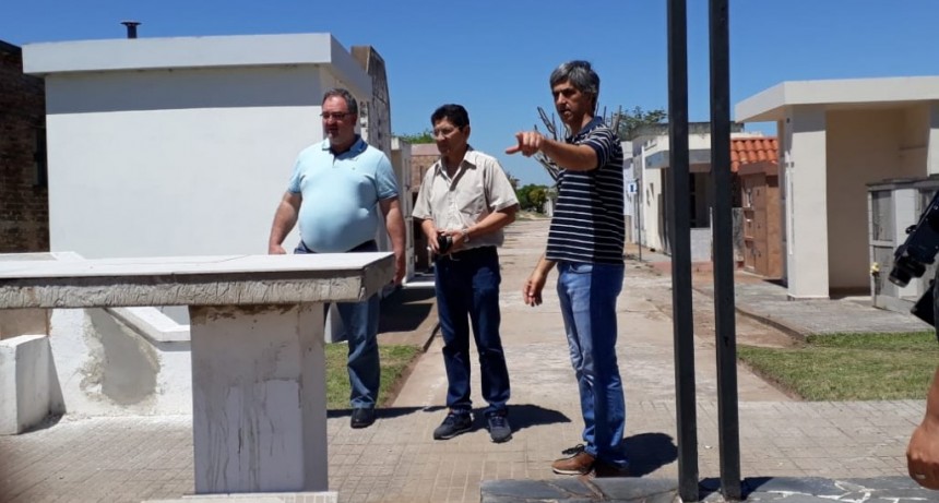 MUNICIPIO REALIZA OBRAS DE REFACCIÓN EN EL CEMENTERIO LOCAL “JUAN PABLO II”