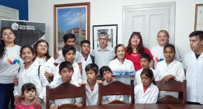ALUMNOS DE LA EEP N° 719 VISITARON EL MUNICIPIO