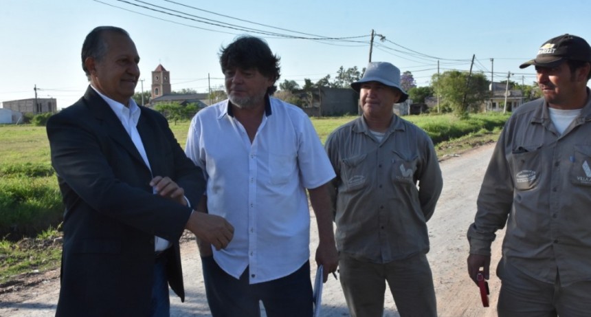 PAPP ANUNCIÓ QUE EN LOS PRÓXIMOS DÍAS SE COMENZARÁ CON EL PAVIMENTO EN EL ACCESO AL BARRIO INDEPENDENCIA