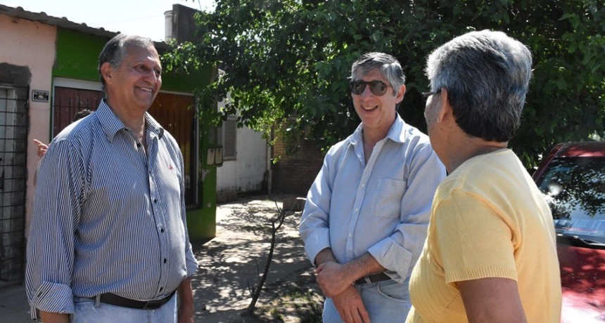 AVANZA LA OBRA DE PAVIMENTO SOBRE CALLE PELLERANO DEL BARRIO INDEPENDENCIA