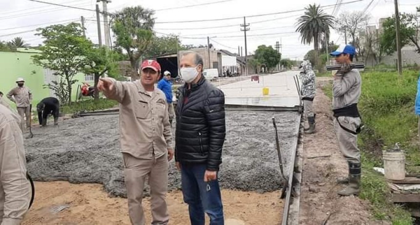 PAPP DESTACÓ EL AVANCE DEL PAVIMENTO EN LA CIUDAD