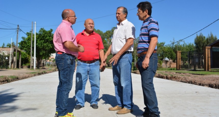 PAPP DESTACÓ EL TRABAJO SOBRE  AV. MONTEAGUDO EN SUS PRIMEROS 100 METROS DE PAVIMENTO