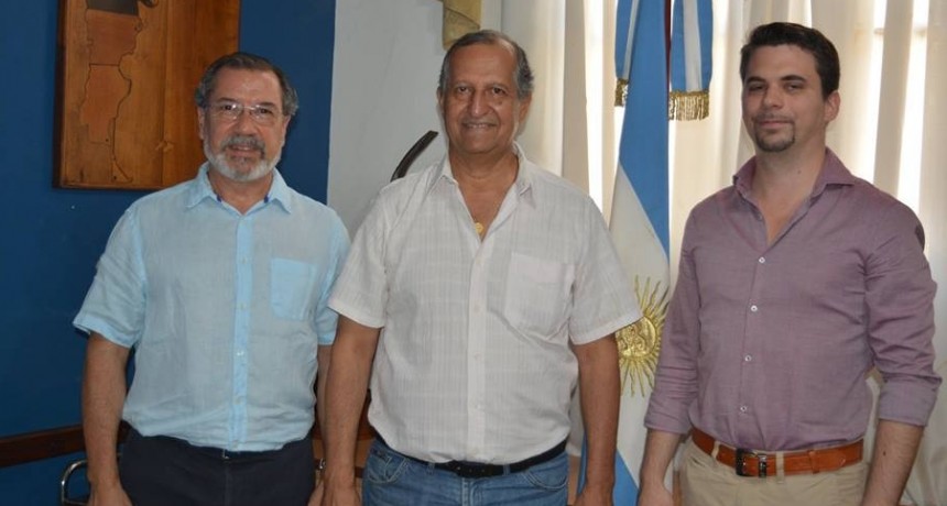EL INTENDENTE PAPP DISTINGUIÓ A MARK ZSONDA COMO CIUDADANO EMBAJADOR