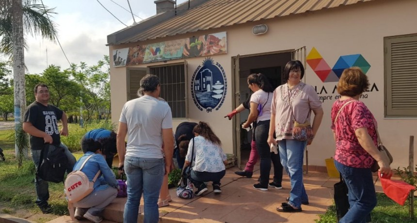 EL MUNICIPIO REALIZA ENTREGA GRATUITA DE PLANTINES Y HORTALIZAS