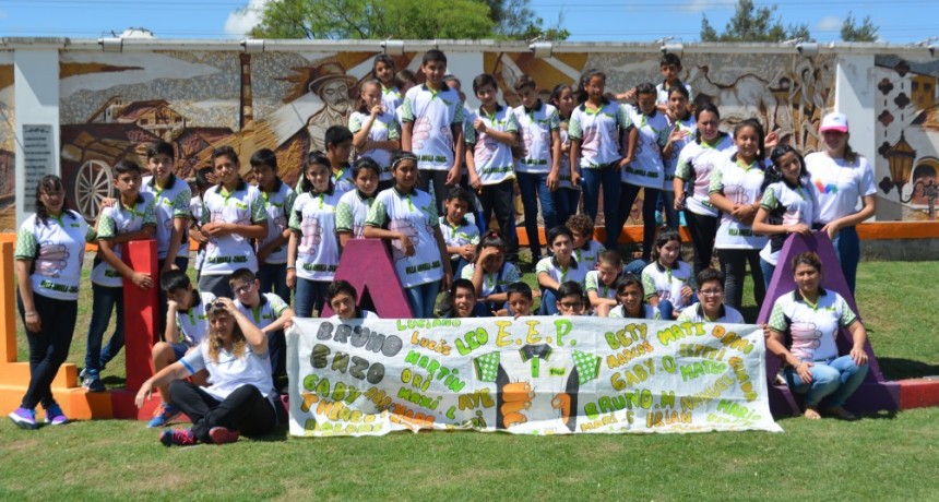EL MUNICIPIO REALIZÓ UN RECORRIDO TURÍSTICO PARA LA ESCUELA Nº 389 “EDUARDO R. BATTIONI”