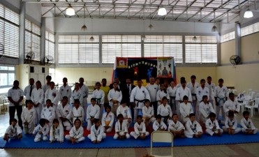 CON APOYO MUNICIPAL EL DOYO SHIN SHU KAN REALIZÓ UN TORNEO DE KARATE DO DE CIERRE DE AÑO EN VILLA ÁNGELA
