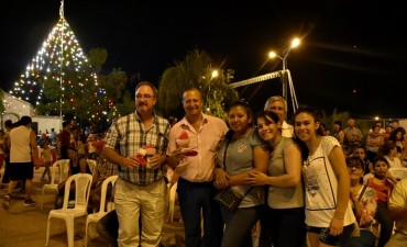 CON IMPORTANTE MARCO DE PÚBLICO EL INTENDENTE ADALBERTO PAPP PARTICIPÓ DEL CIERRE DE ACTIVIDADES CULTURALES