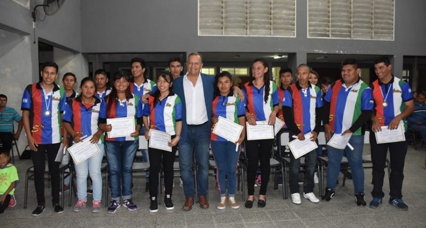 EL INTEDENTE PAPP ACOMPAÑÓ A LA PROMOCIÓN 2018 DE LA EES N°124 DE COLONIA “EL PASTORIL”