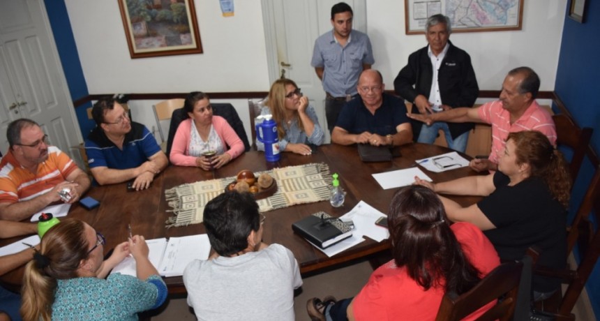 LA COMISIÓN DE EMERGENCIA TRABAJA JUNTO AL MUNICIPIO PARA RESOLVER LOS PROBLEMAS LUEGO DE LAS INTENSAS PRECIPITACIONES
