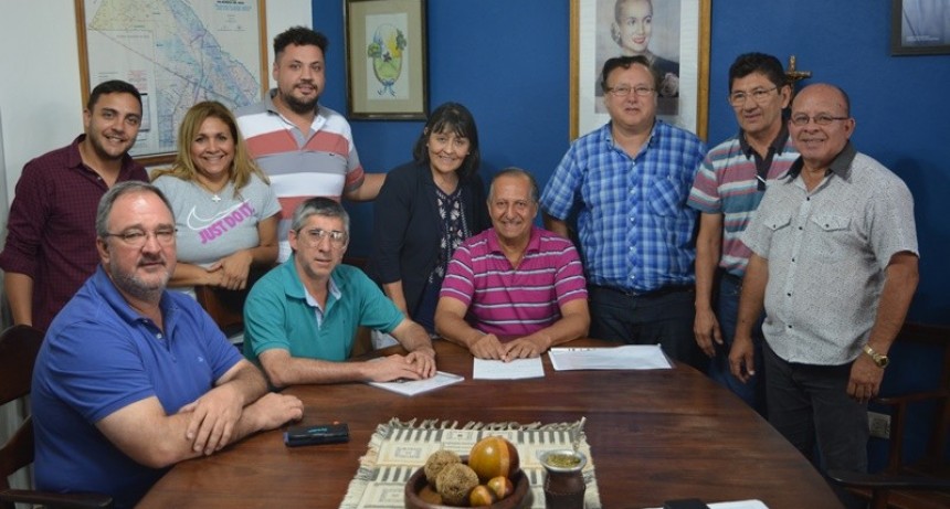 “HICIMOS 275 CUADRAS DE PAVIMENTO EN ESTOS TRES AÑOS”